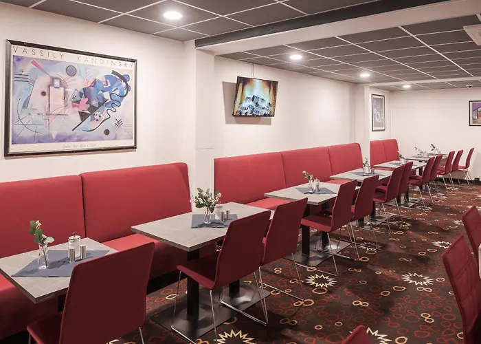 C&m Hotel 3*