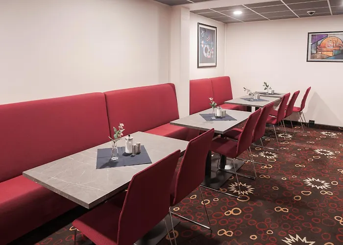 C&m Hotel 3*